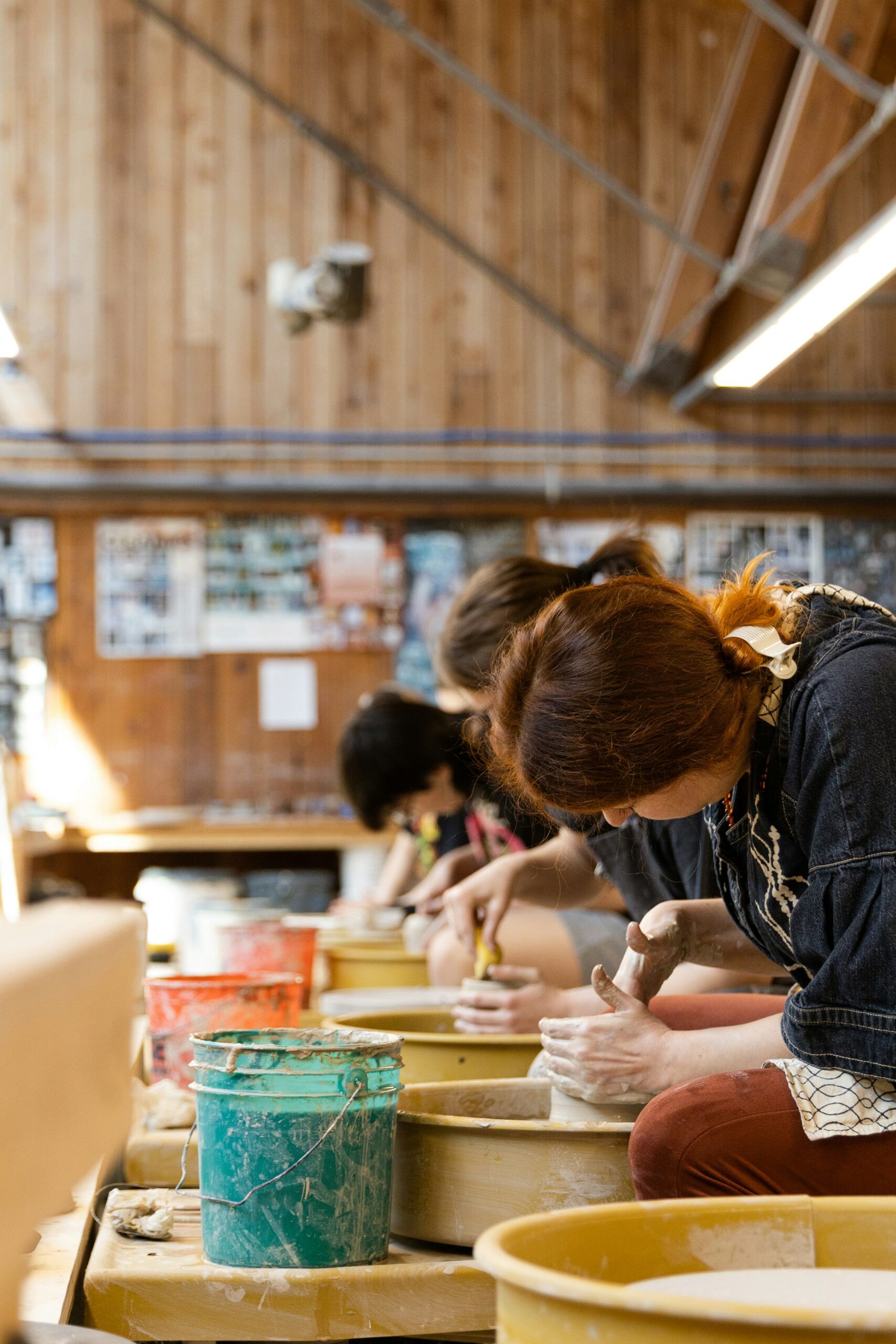 Atelier Poterie sander-breneman-kJiPUr1KQSE-unsplash